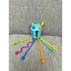 Mobi Zippee Silicone Pull Activity Toy Sensory Development Travel Fidget Toy